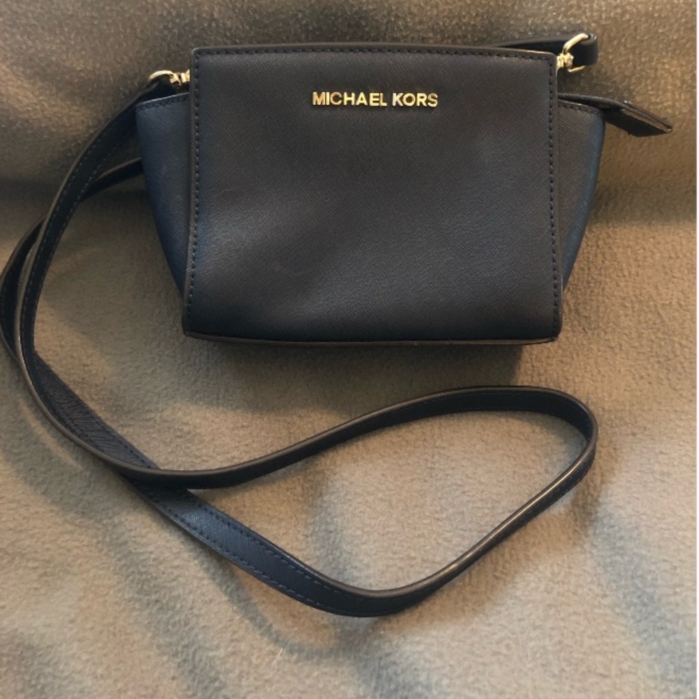 Michael Kors mini crossbody (Navy Blue)